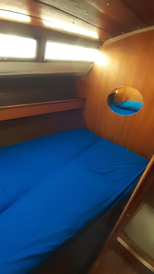 Bed & Boat Brezza Del Mare Hotell Viareggio Exteriör bild
